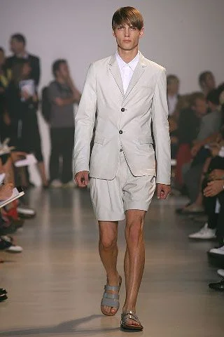 Look 19